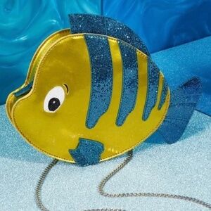 Retired Danielle Nicole flounder bag